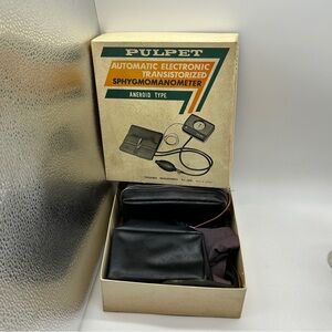 Vtg Medical Device Toshiba Nucleonics Sphygmomanometer Blood Pressure Cuff Japan